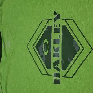 XL Oakley Tee